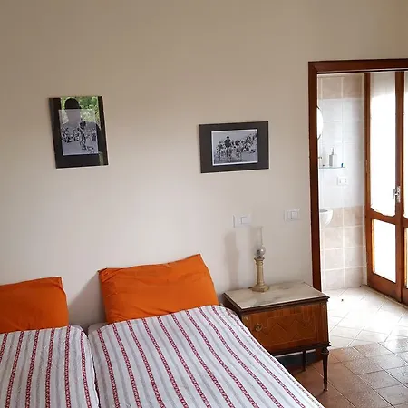Bedandbiking Bed & Breakfast *